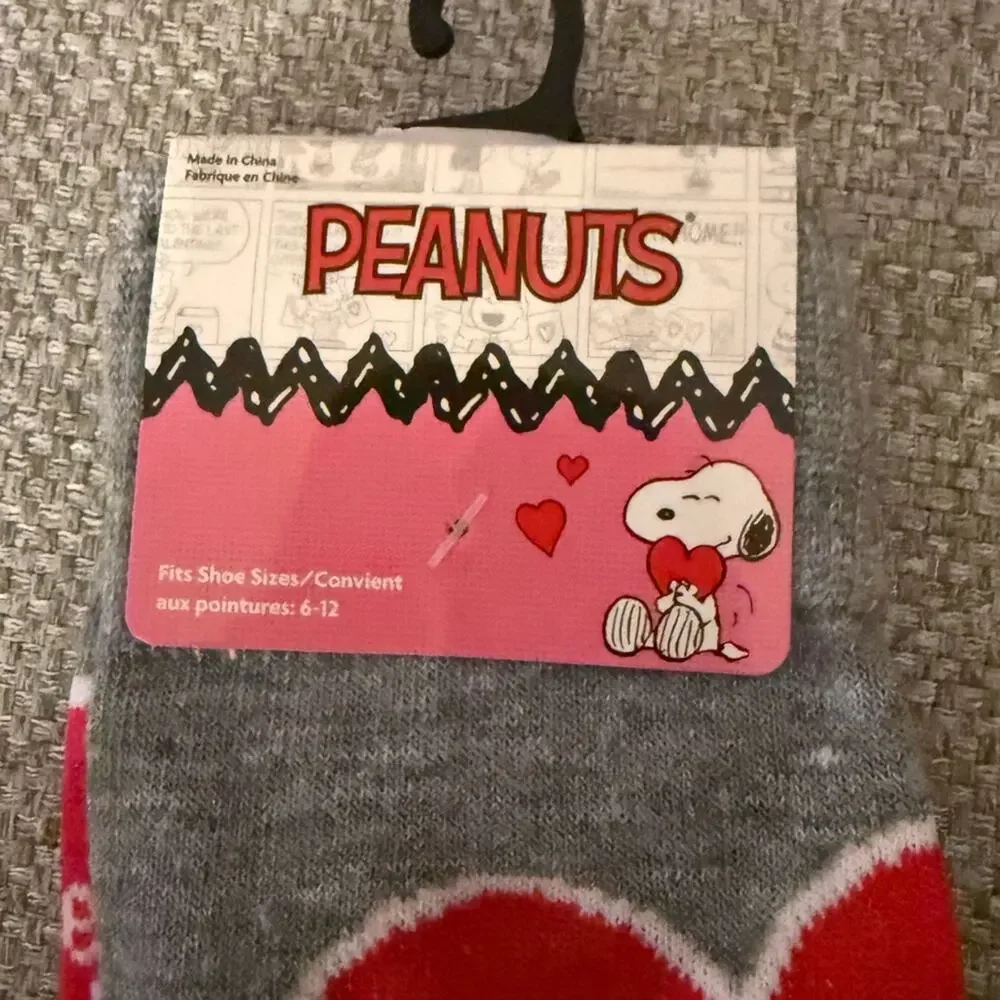 Peanuts Snoopy Valentines Day Socks “Love Makes Me Sick socks